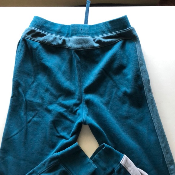 COPY - Boys under Armour large cold gear joggers - Picture 5 of 5